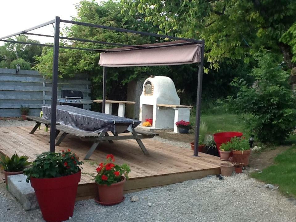 Maison Lavande Bed and Breakfast Saint-Jean-dʼAngély Esterno foto