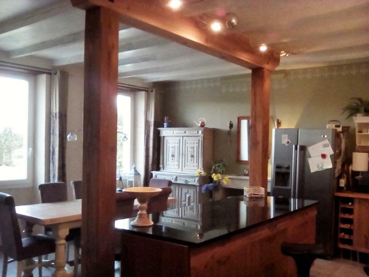 Maison Lavande Bed and Breakfast Saint-Jean-dʼAngély Esterno foto